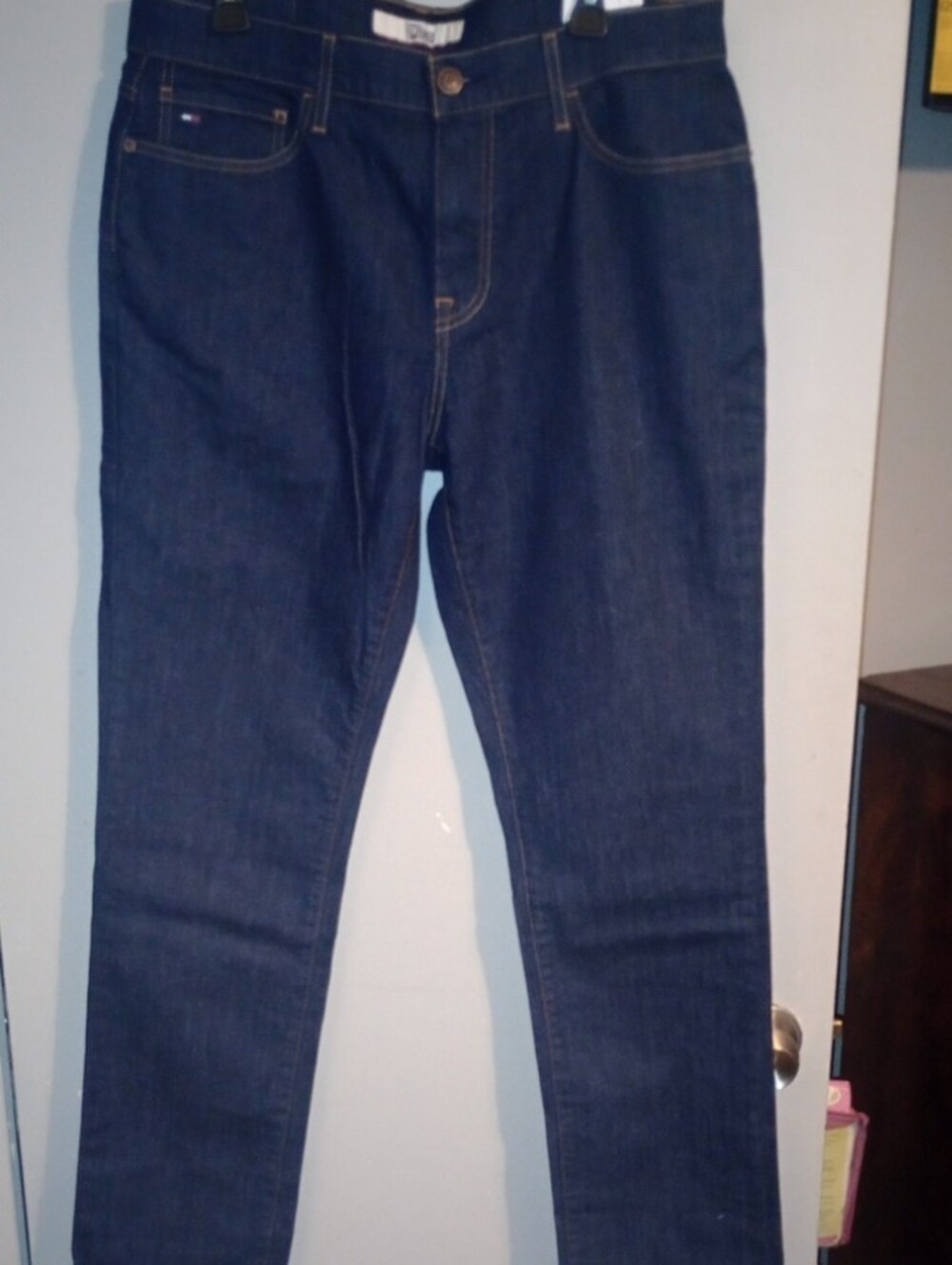 Tommy Hilfiger Men's Dark Indigo Stretch Straight Jeans